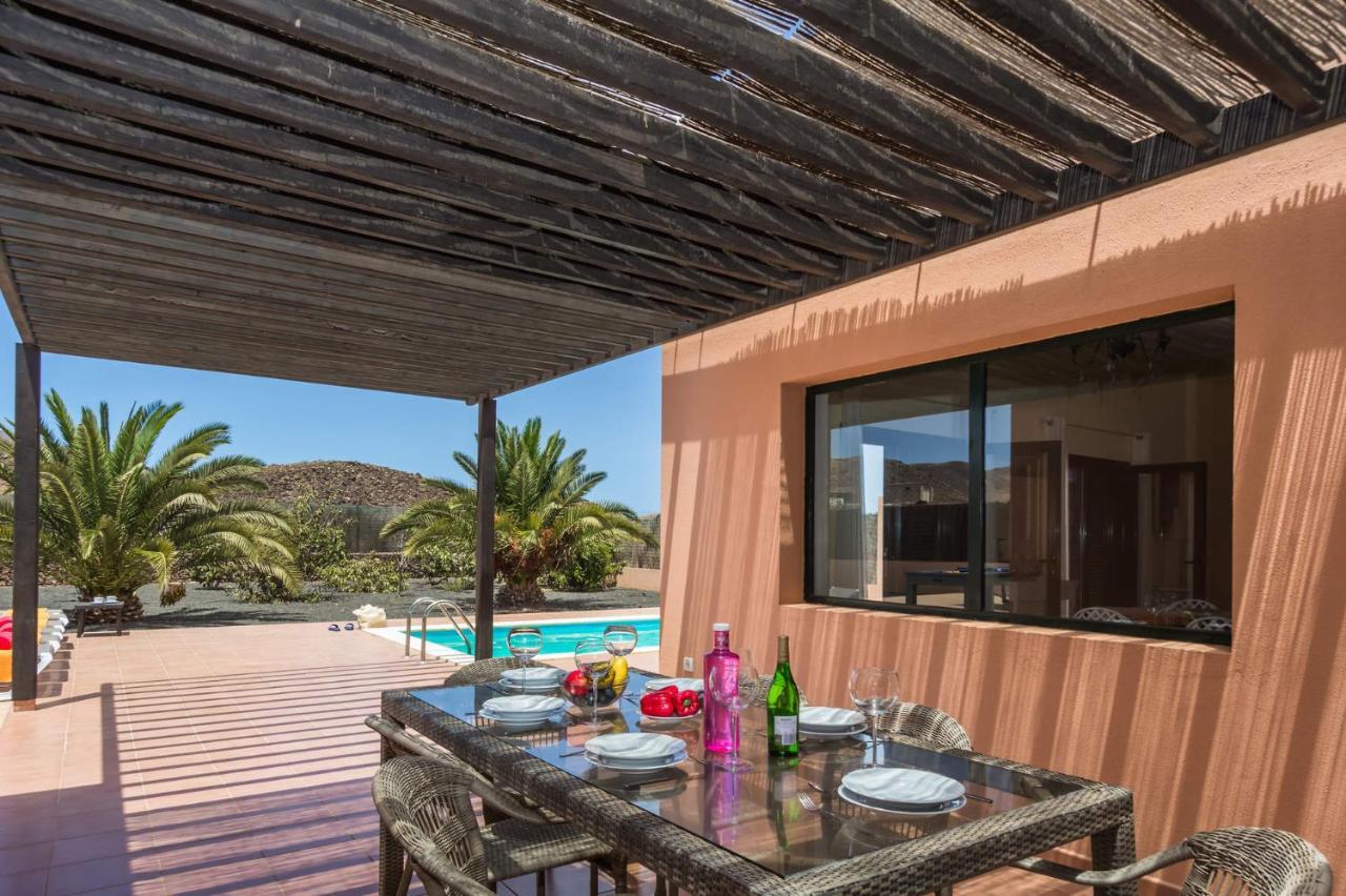 Villa Vista Montana By Villa Plus Corralejo Exterior foto